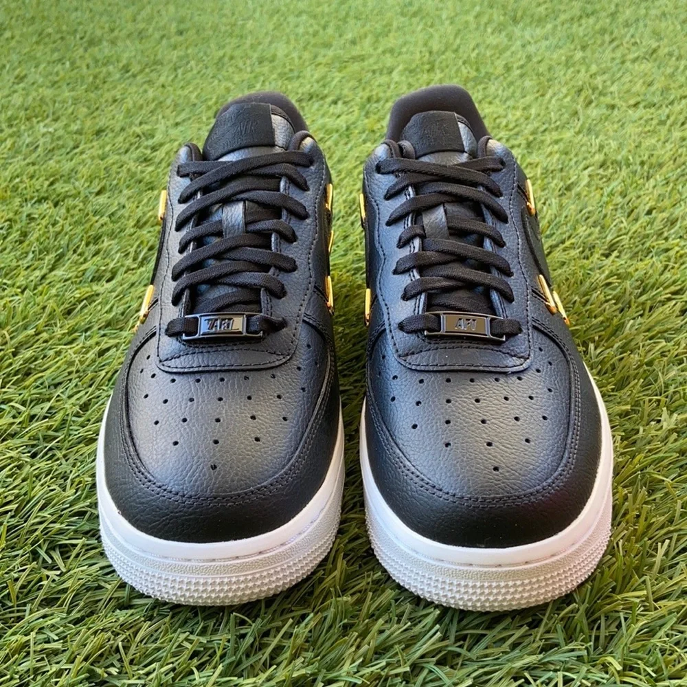 Nike Air Force 1 - Picture 2 of 5